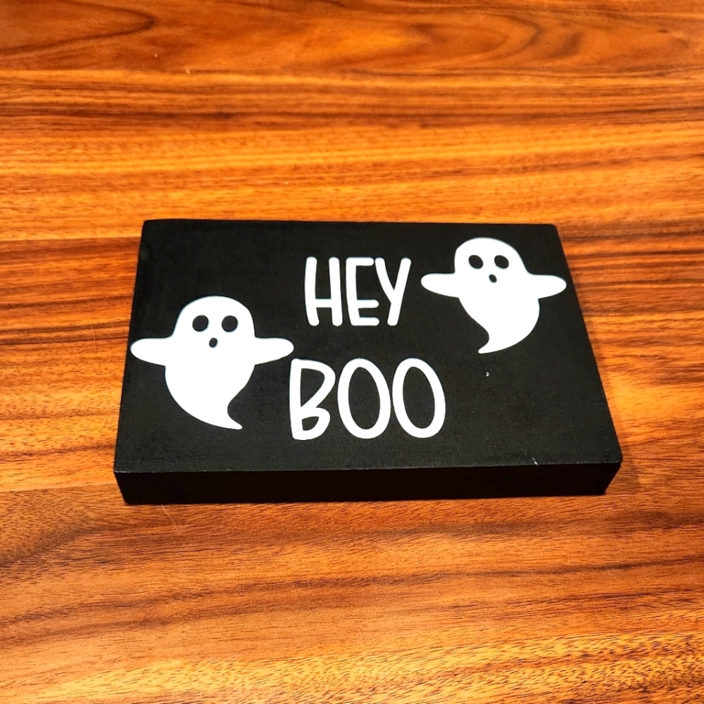Halloween sign